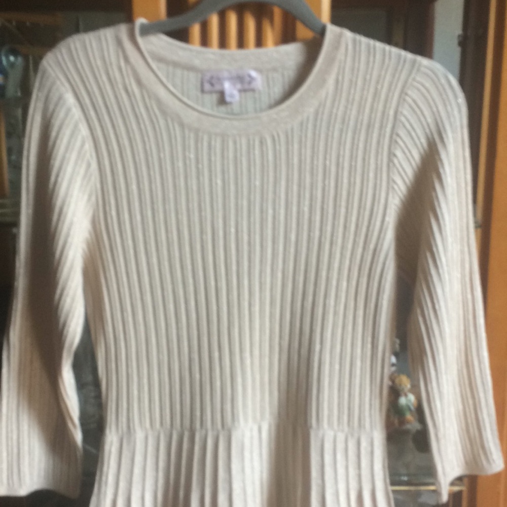 Beautiful dress for ladies night out ! (NWT )